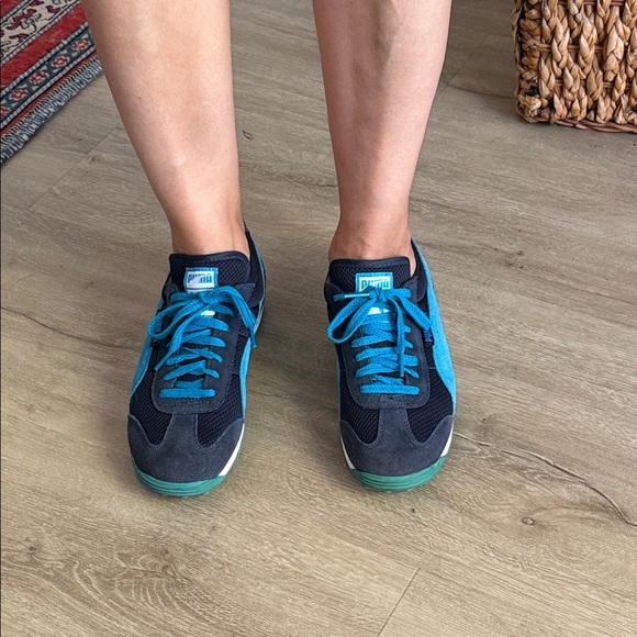 Puma Women's Navy and Teal Sneakers in size 8 W - Picture 2 of 10